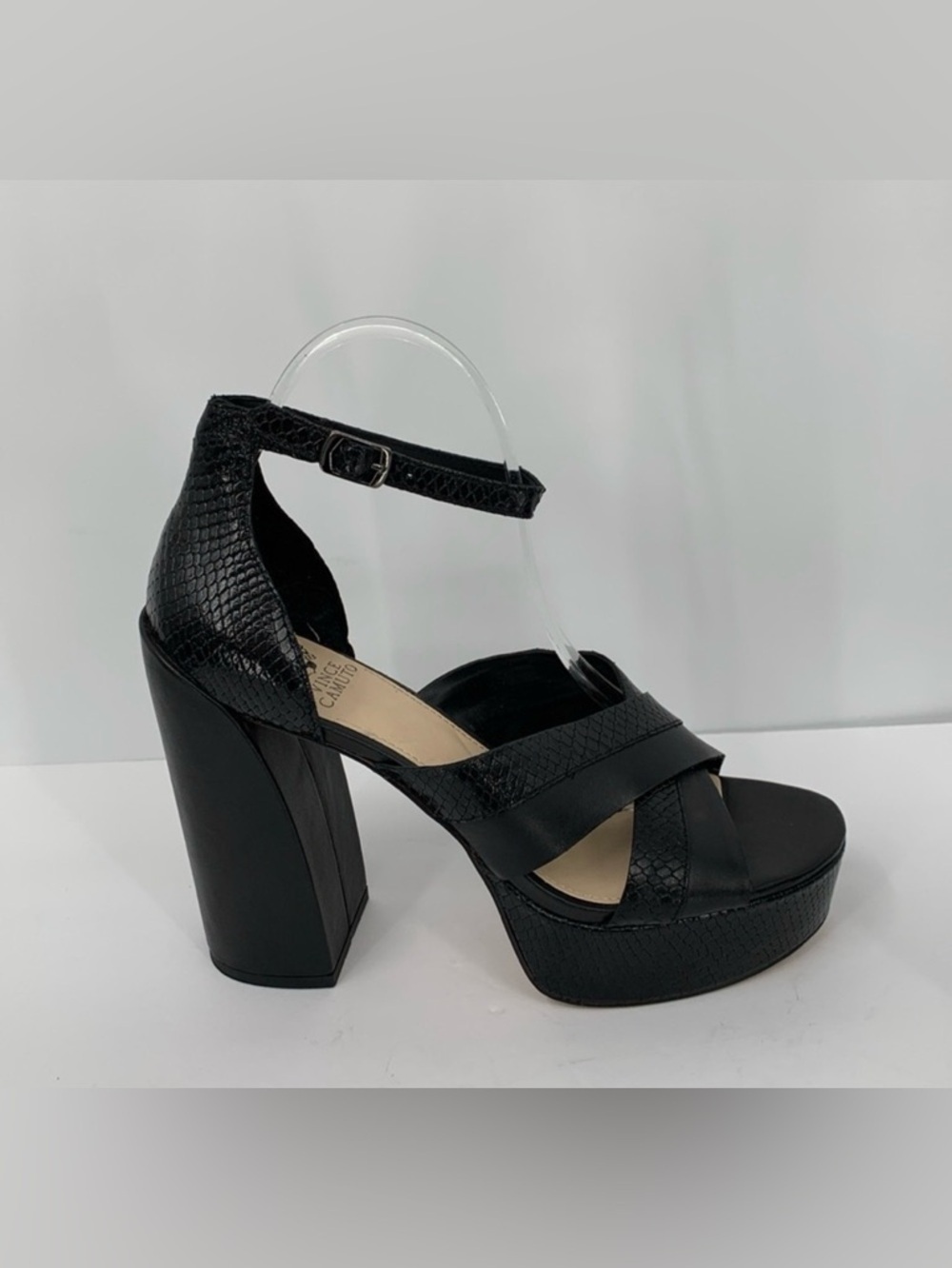 Vince Camuto Gruelie chunky platform sandal shoe black ankle strap snake 9.5